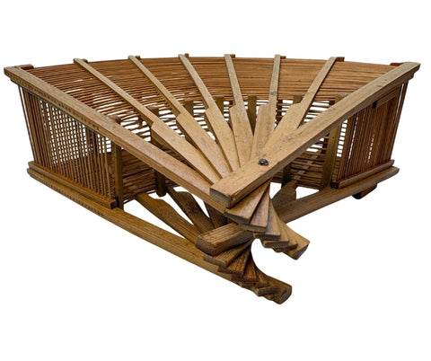 Chinese Cricket Cage