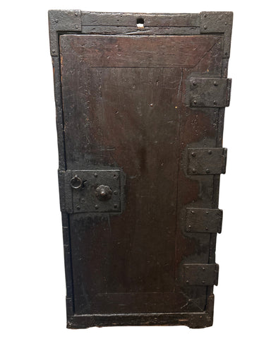 Antique  Six (6) Dawers Peddler's Japanese Tansu, Edo Period